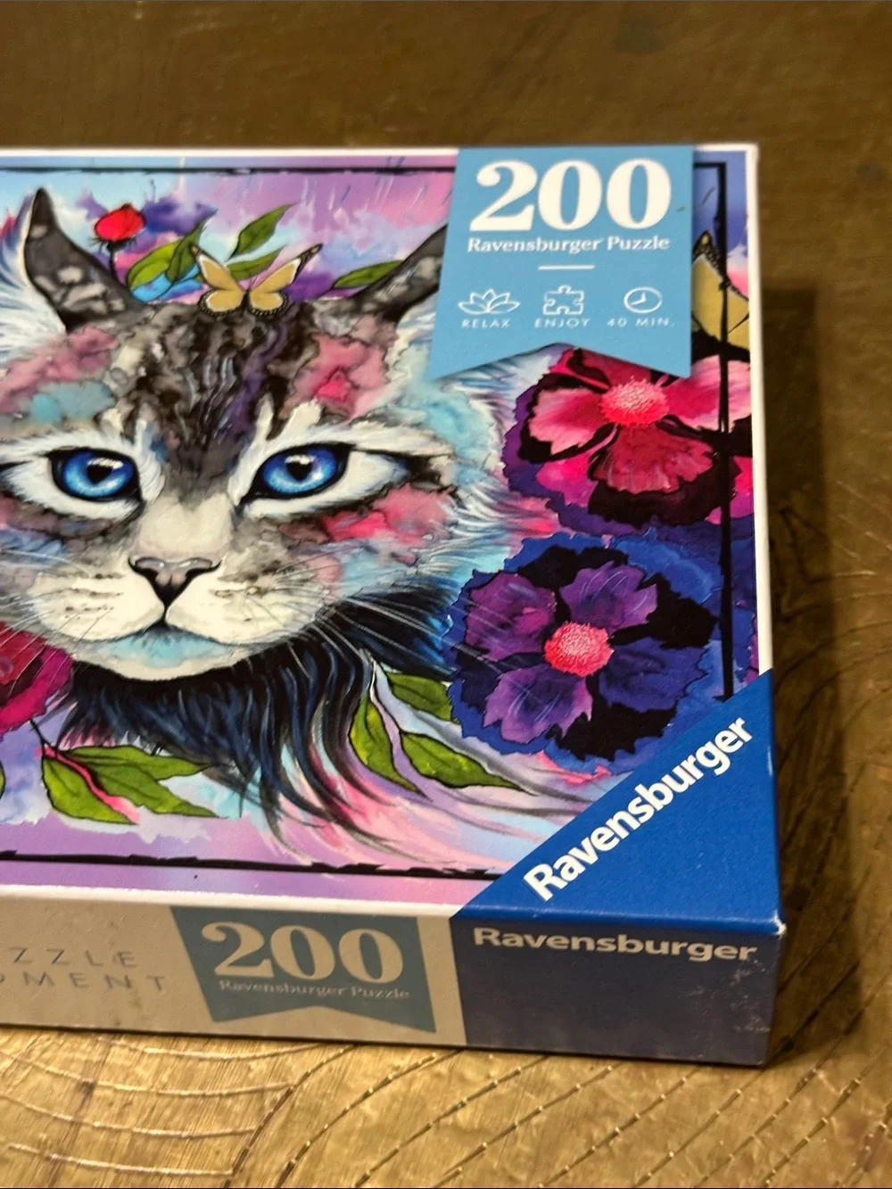 Ravensburger Puzzle Moments Cateye Colorful Cat Floral Puzzle ~ 200 pcs